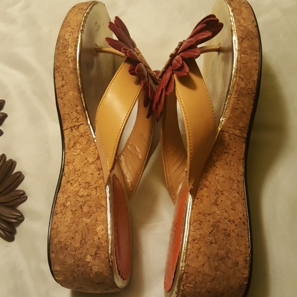 Sold - Picture 7 of 8